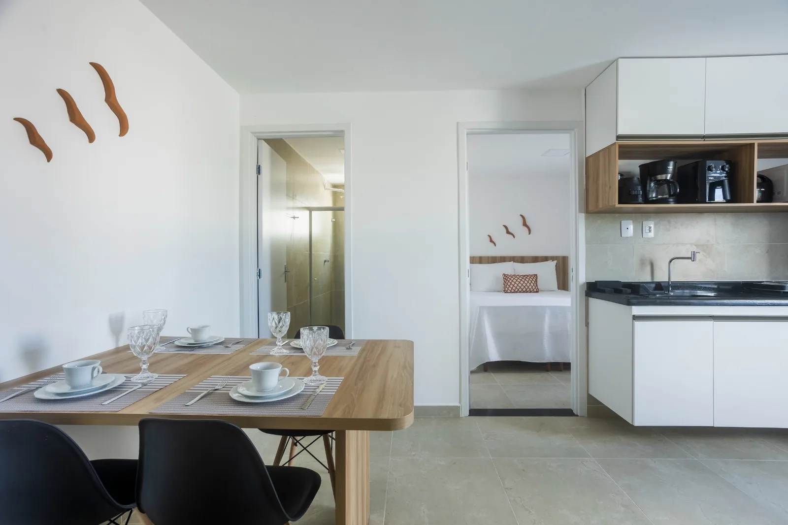 Sala, jantar e copa equipada do Apartamento Duplo